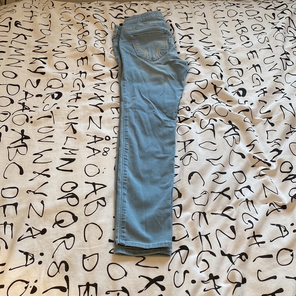Hollister Low Rise Jean Leggings size 5S (W27 L26) in excellent condition - Picture 5 of 5